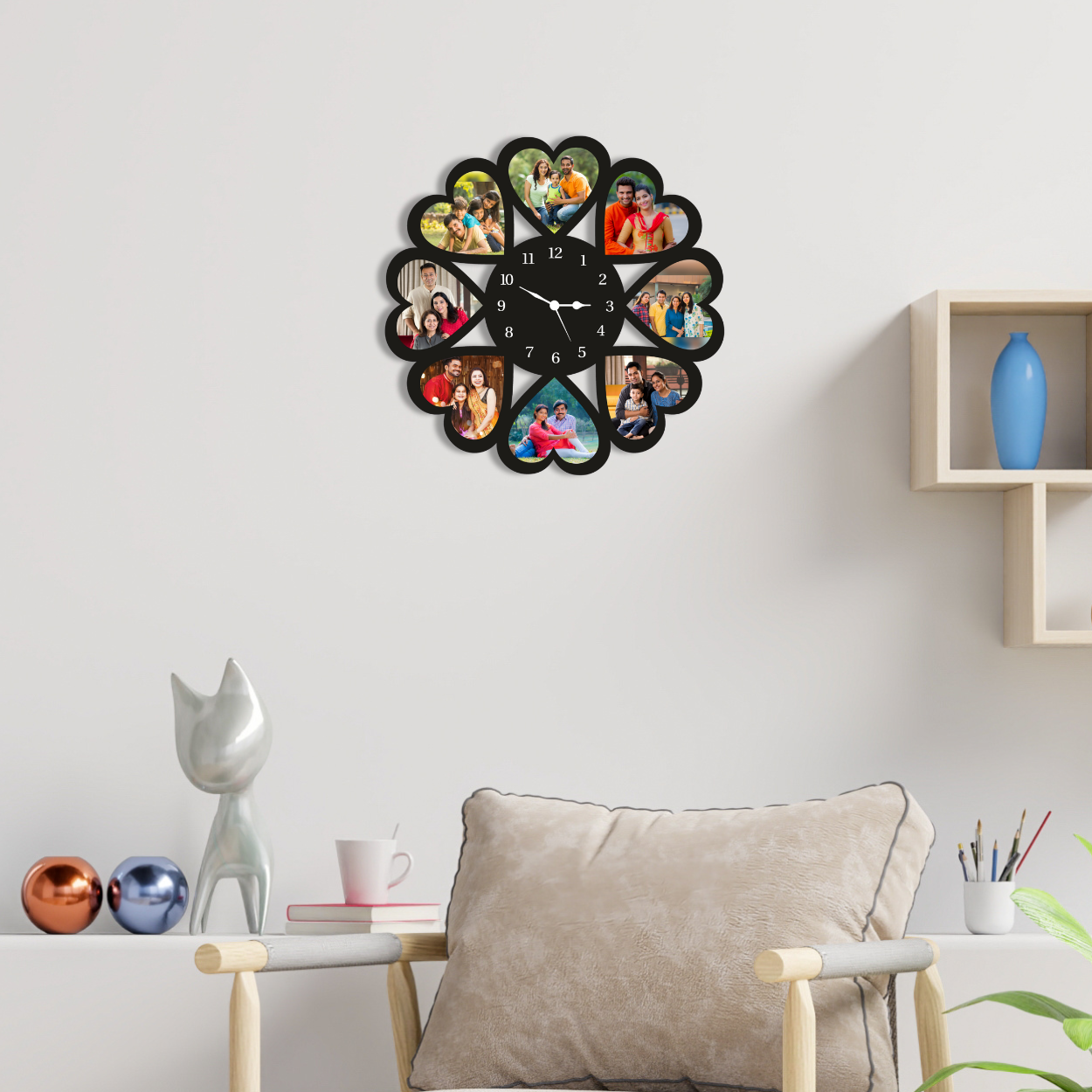 Giftiliya Heart wall clock with 8 pictures