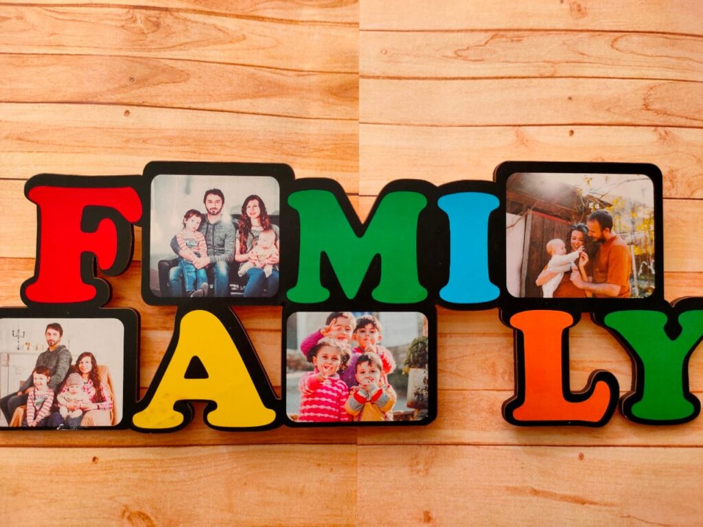 Family Wall Hanging with 4 Pictures