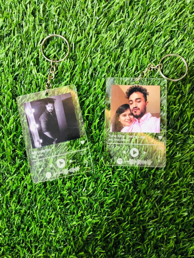 Acrylic engraved spotify keychain