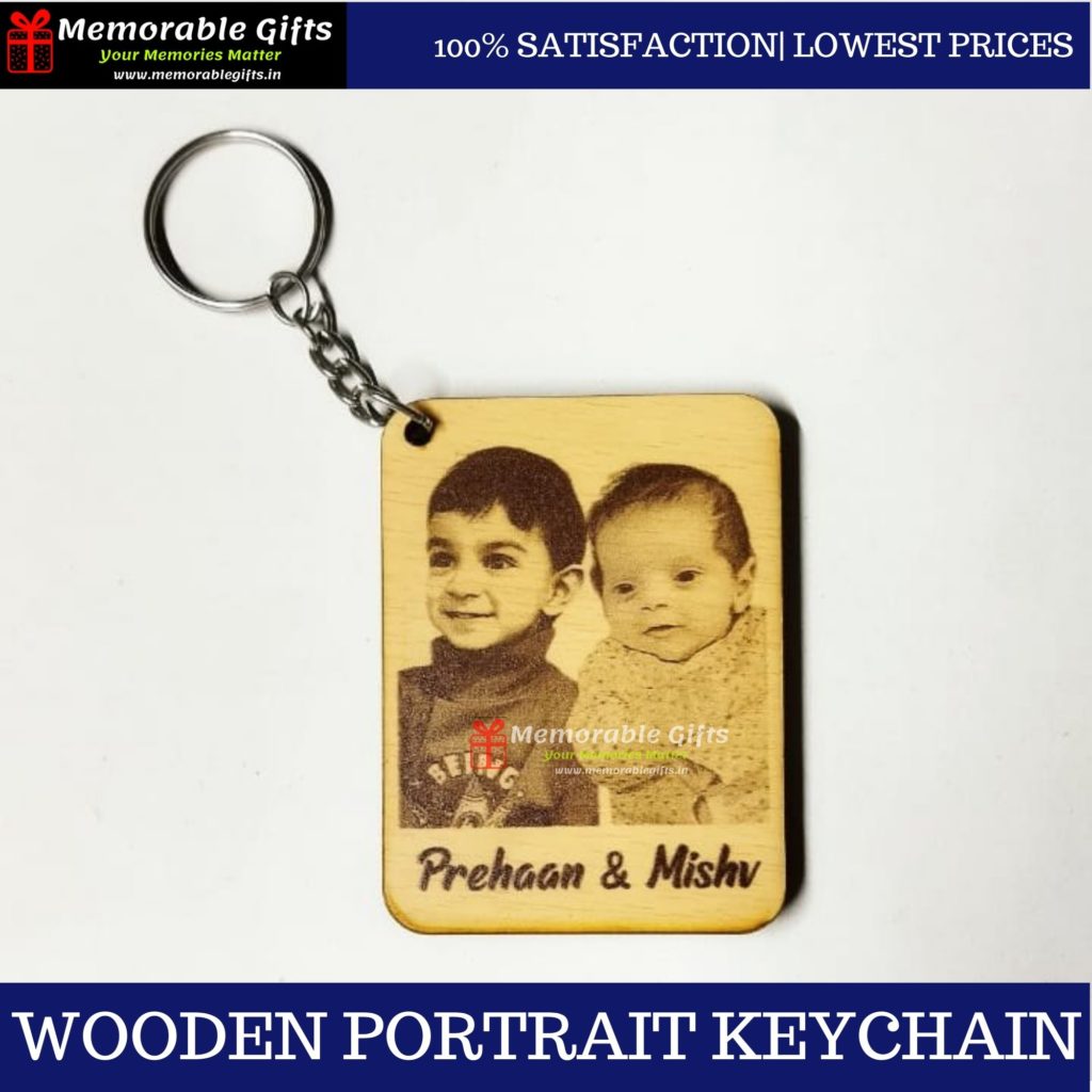 Giftiliya Wooden Portrait Keychain