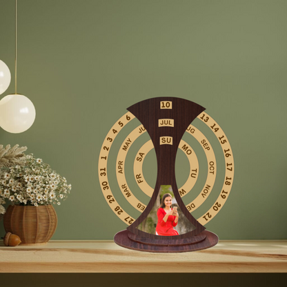 Giftiliya Wooden Calendar