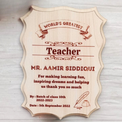 Giftiliya Teacher Wooden Portrait