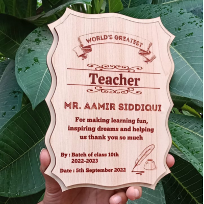 Giftiliya Teacher Wooden Portrait