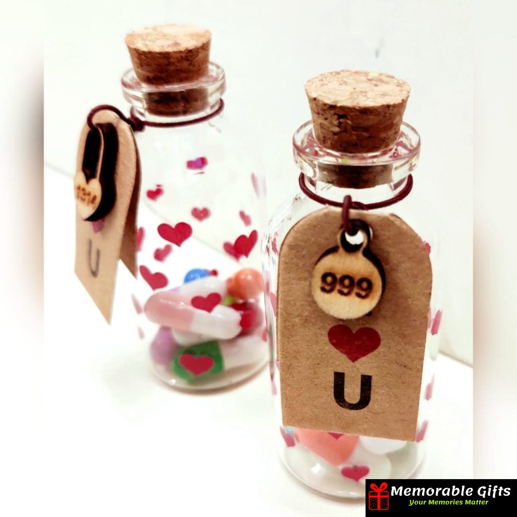 Capsule bottles set of 2