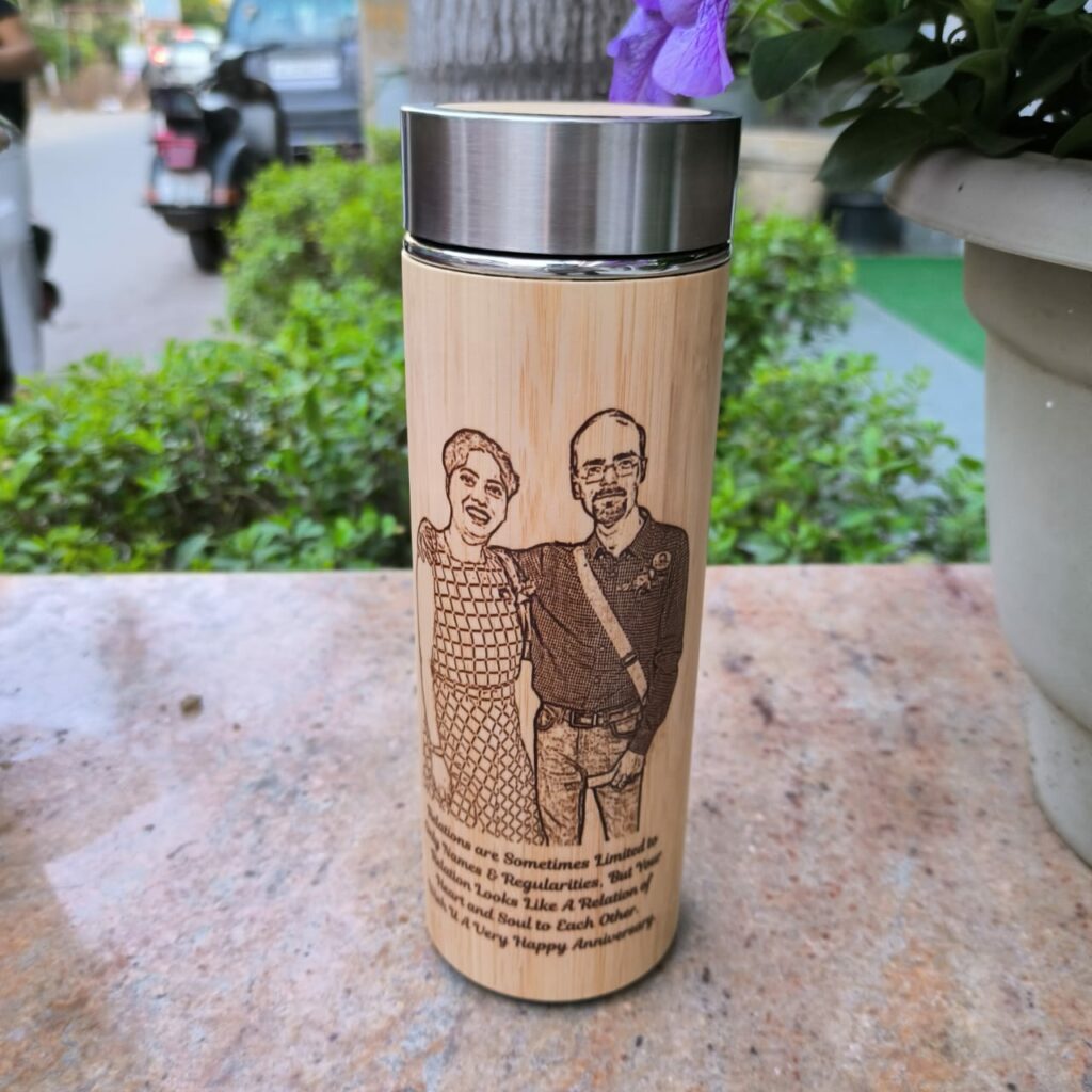 Giftiliya Bamboo Sketch Bottle