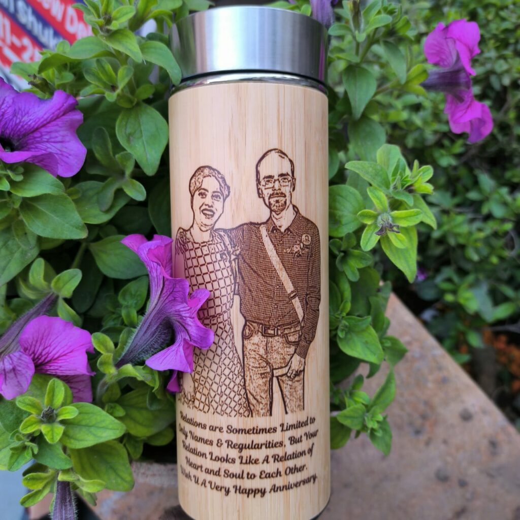 Giftiliya Bamboo Sketch Bottle