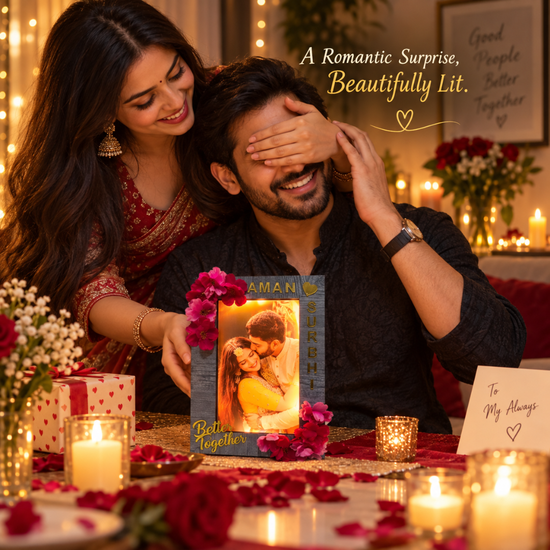 Romantic surprise with a personalized illuminated photo frame